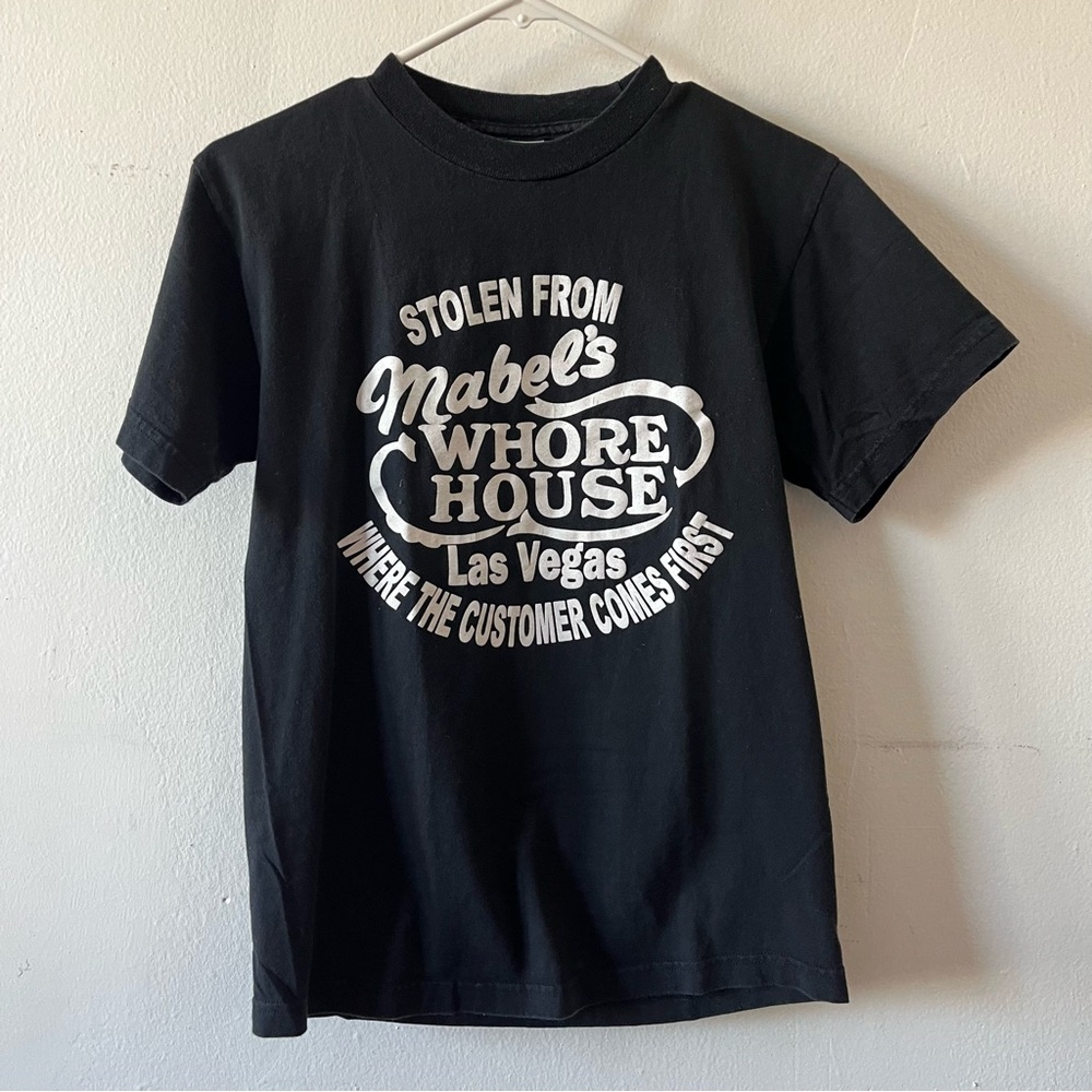 Mabel's Wh*re House Las Vegas T-Shirt, Funny Graphic Tee, Black Shirt Small